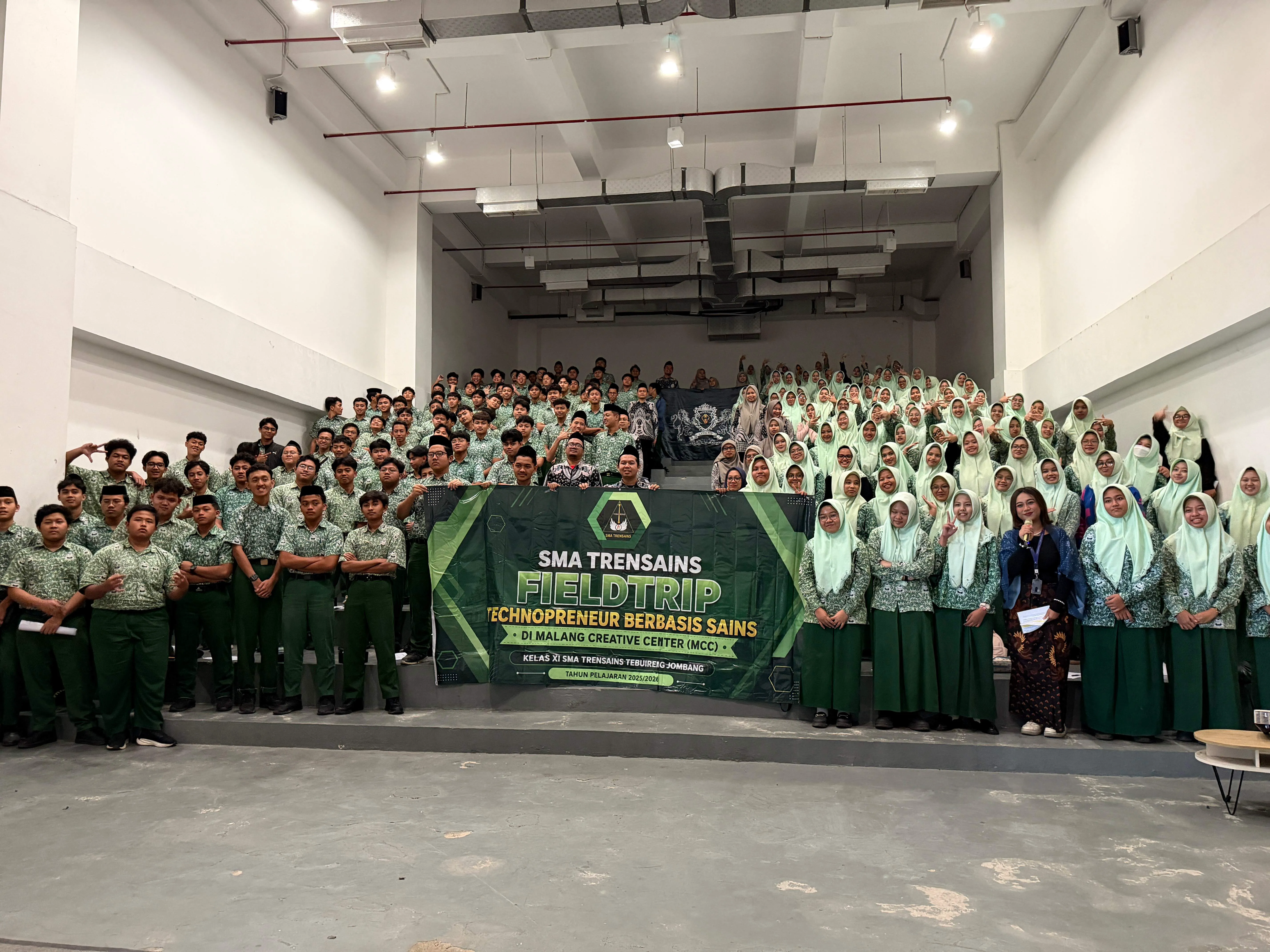 Field Trip Angkatan Catalyst: Menjelajah Kreativitas dan Rekreasi Edukatif di Malang dan Batu